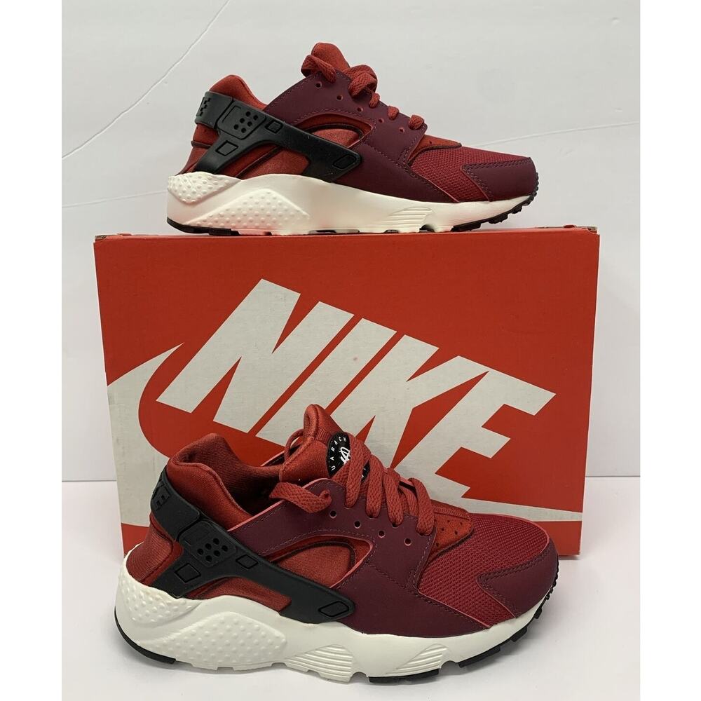 Nike Huarache GS Low Team Crimson Size 5 Youth 654275 606 DS NIB